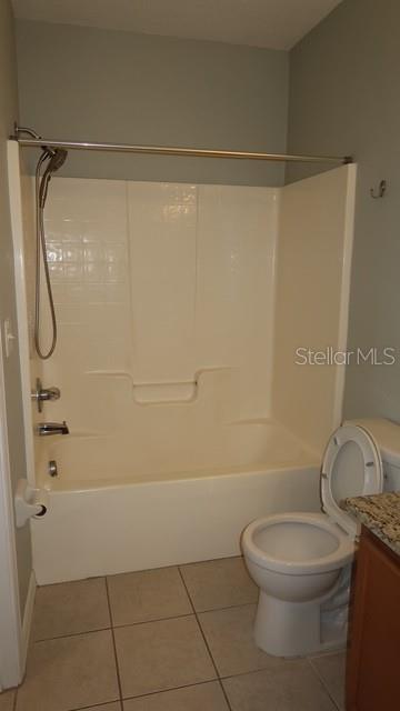 VILLAGES OF BLOOMINGDALE CONDO - Residential