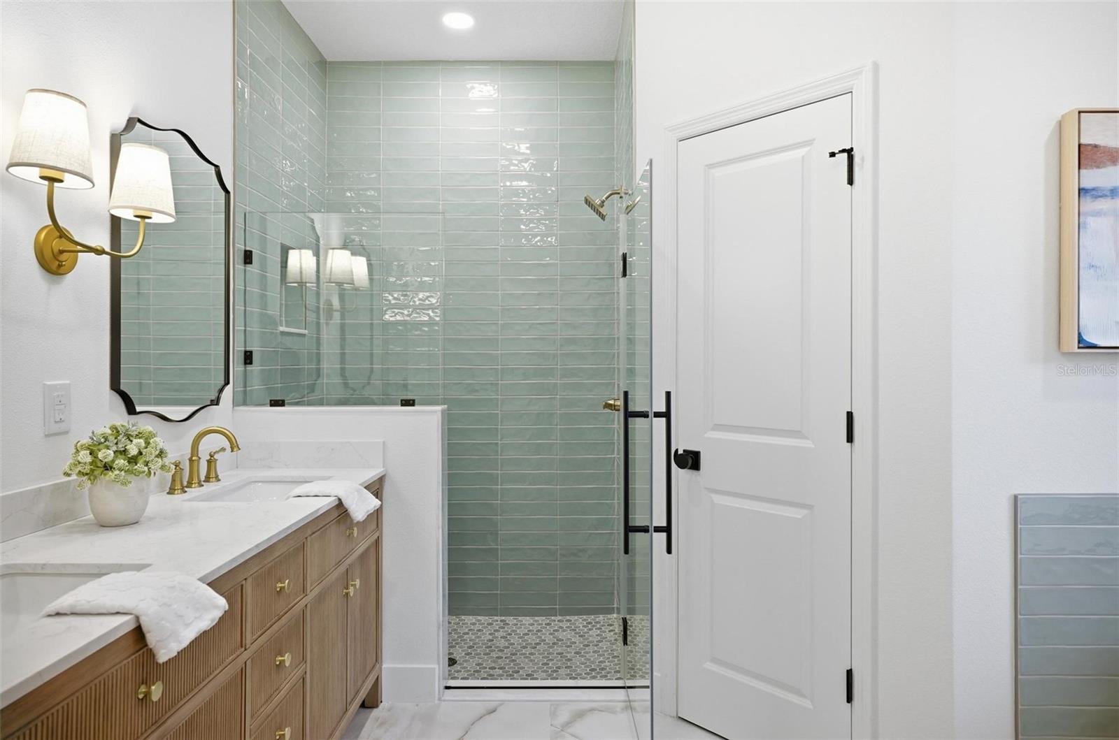 SANCTUARY SUB - Residential