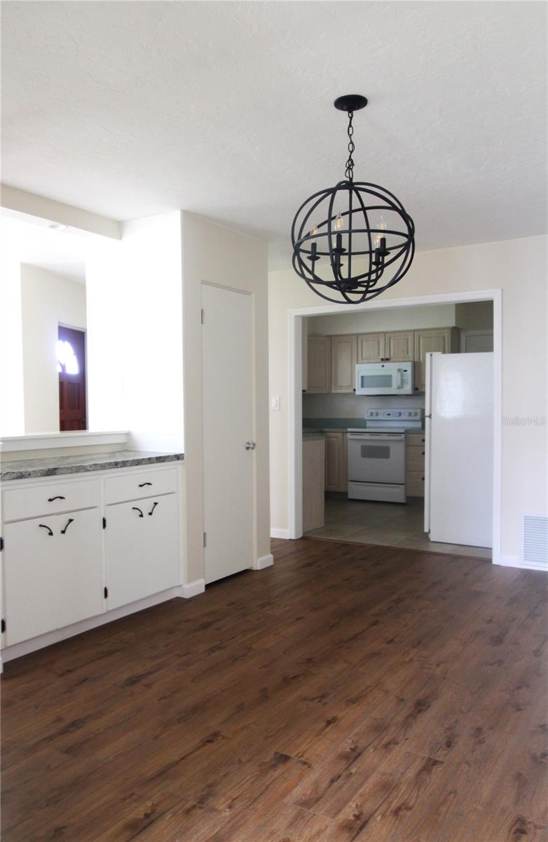 SOUTH GATE RIDGE 02 - Residential Lease