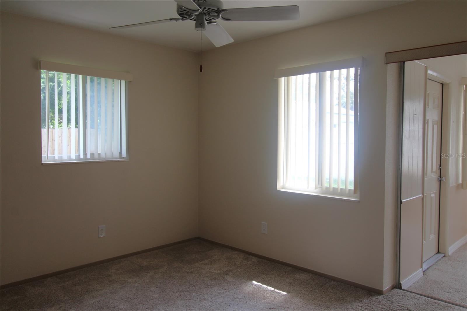 SOUTH GATE RIDGE 02 - Residential Lease