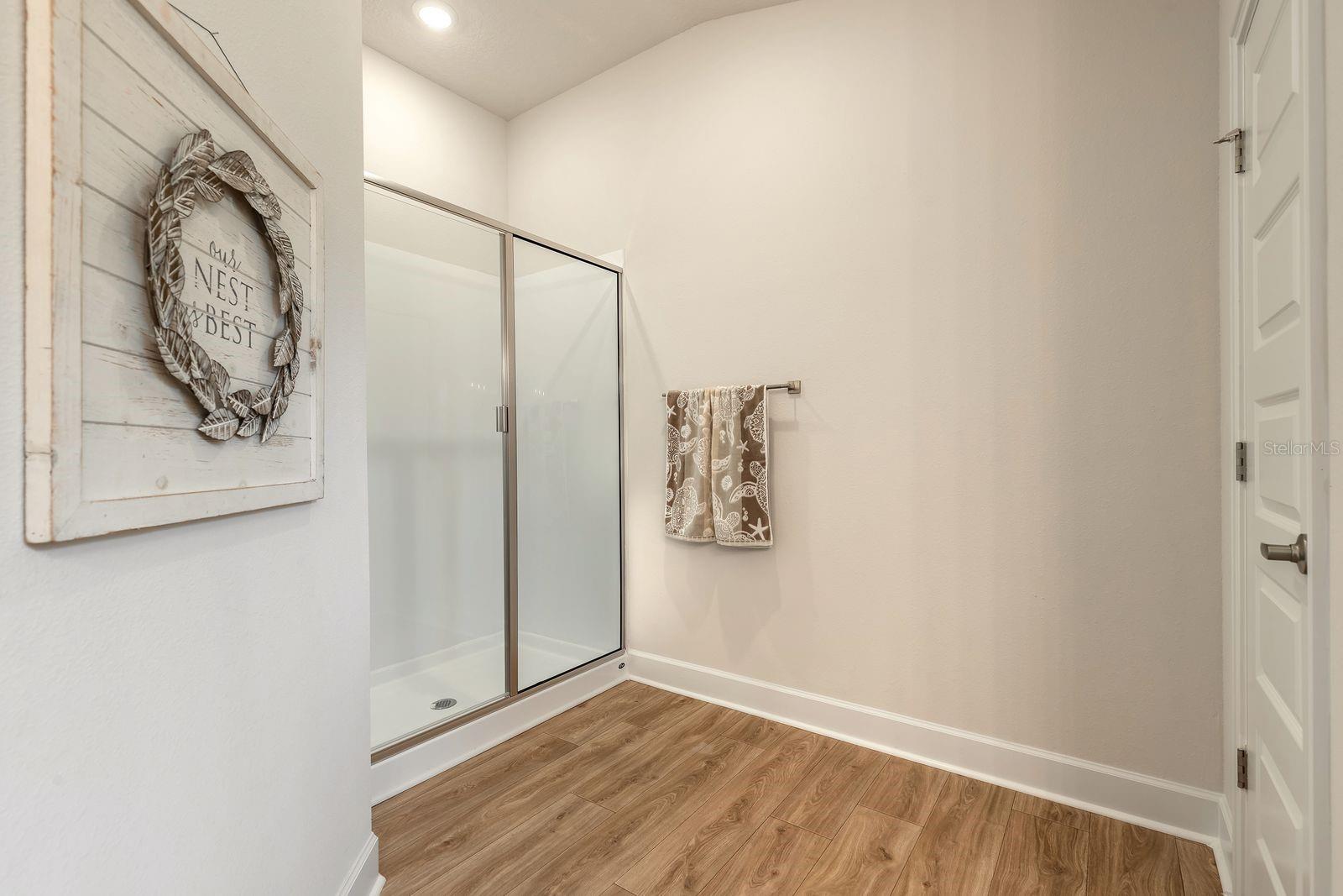 SEMINOLE WOODS - Residential