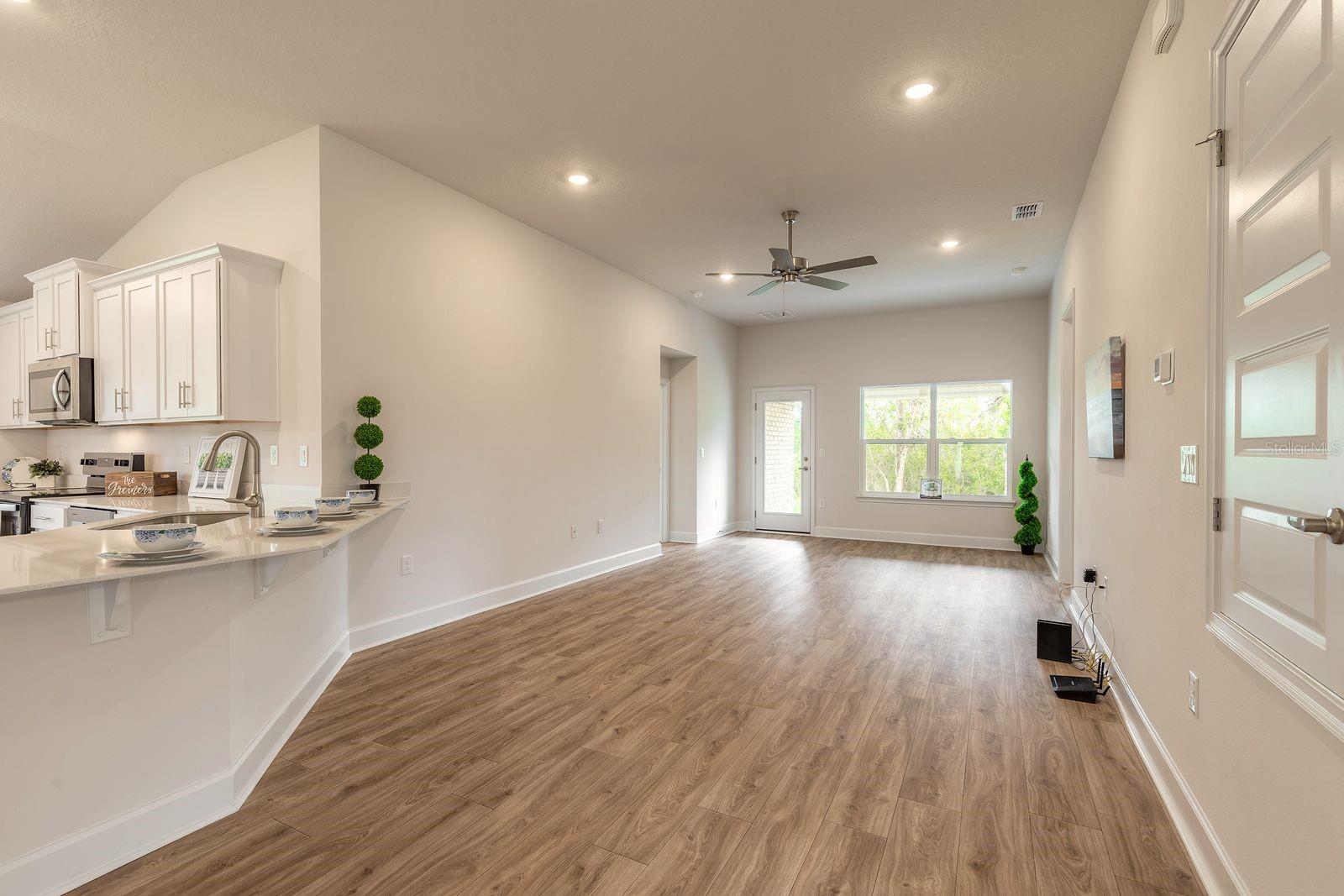 SEMINOLE WOODS - Residential