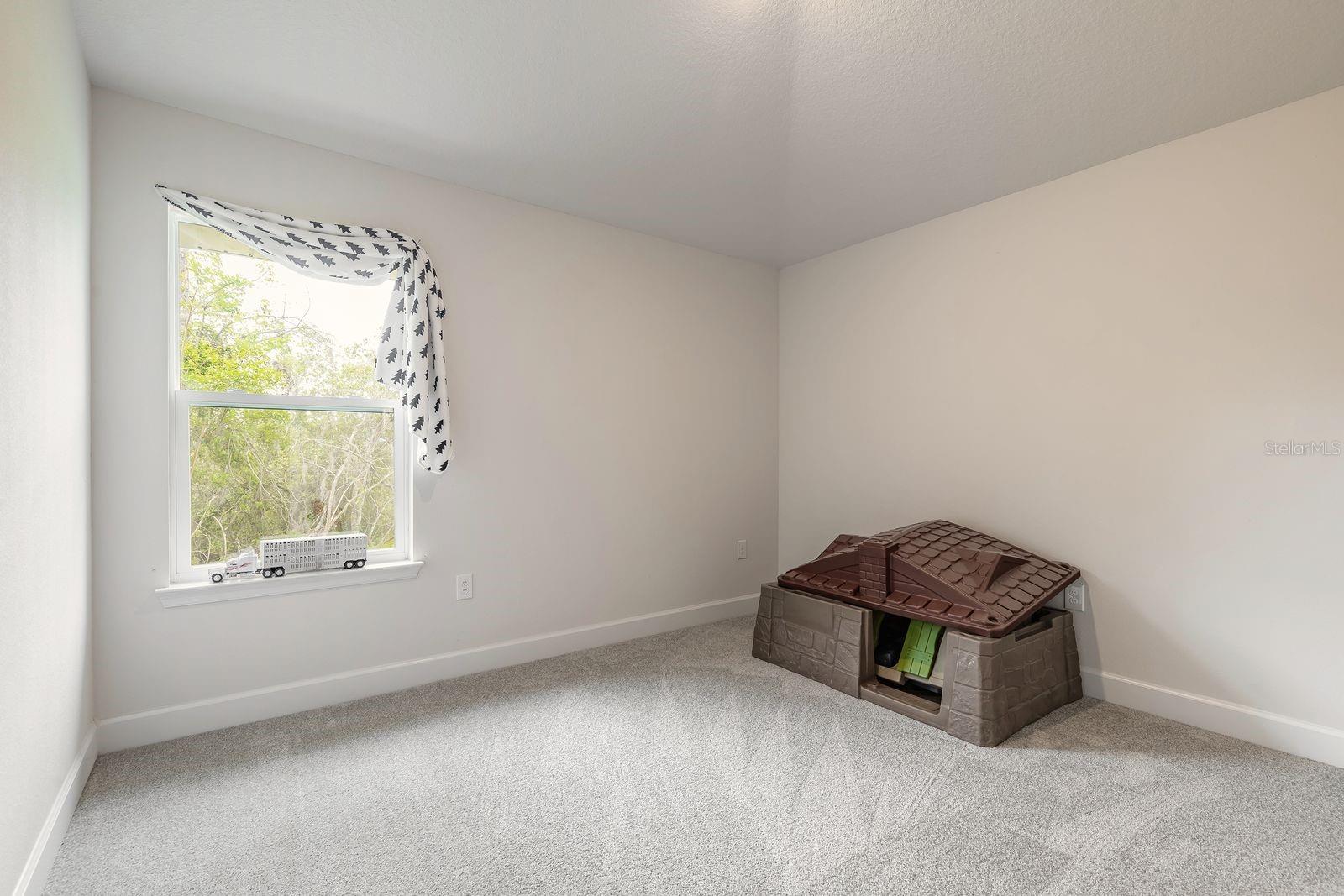 SEMINOLE WOODS - Residential