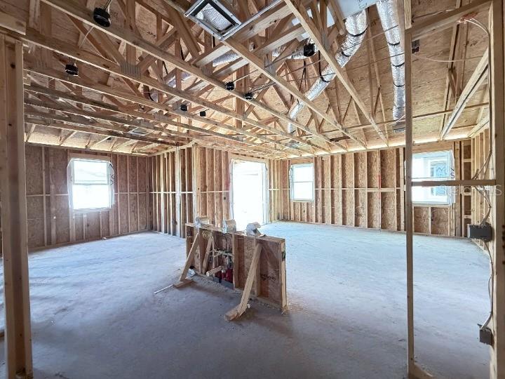 TRAILSIDE - Residential