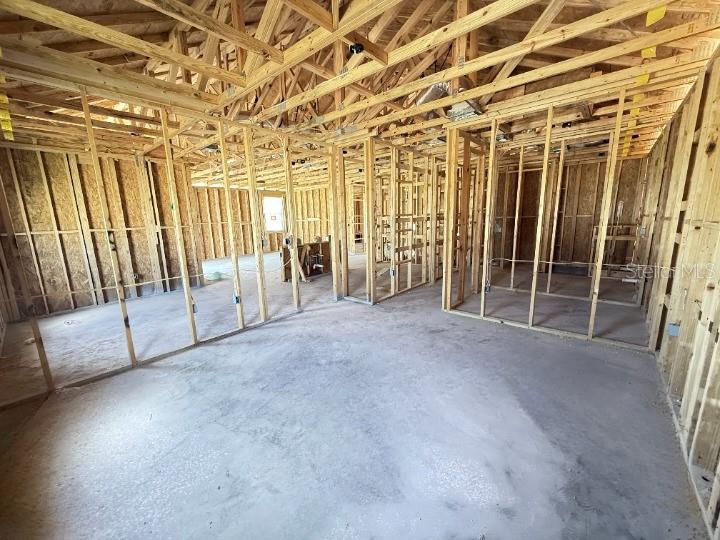 TRAILSIDE - Residential