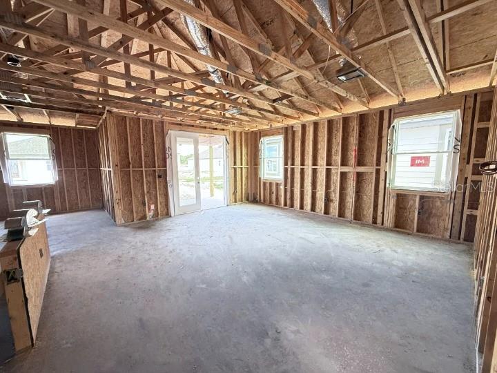 TRAILSIDE - Residential