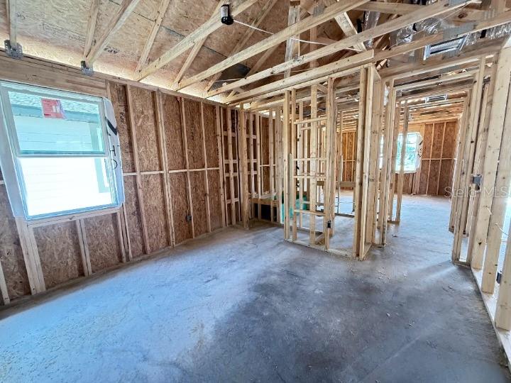 TRAILSIDE - Residential