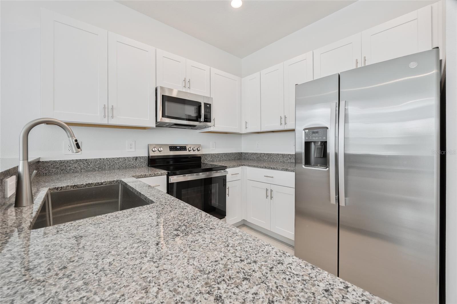 ANGELINE PH 3A - Residential Lease