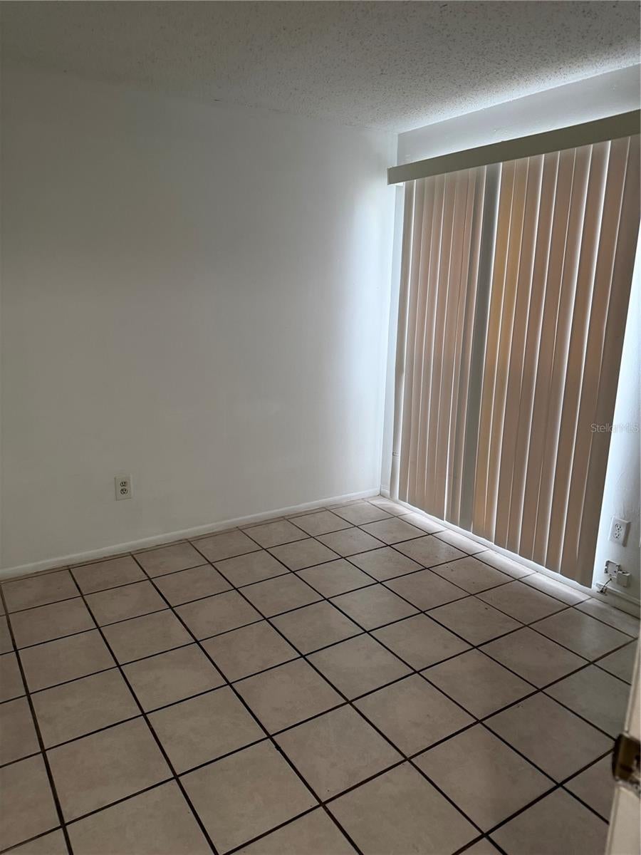 8237 RAVENCROFT DRIVE