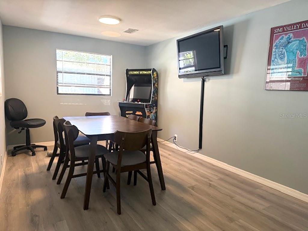 YACHTHAVEN ESTATES 1ST ADD - Residential Lease