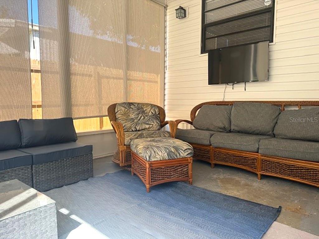 YACHTHAVEN ESTATES 1ST ADD - Residential Lease