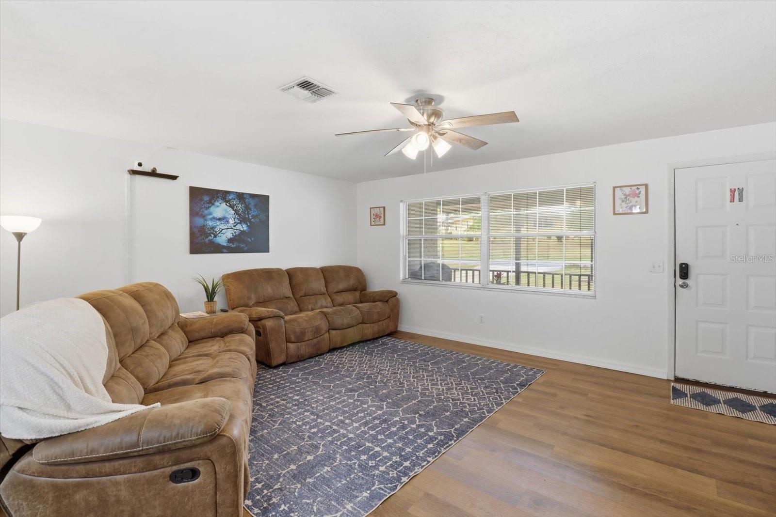 BEVERLY HILLS UNIT 08 PH 02 - Residential