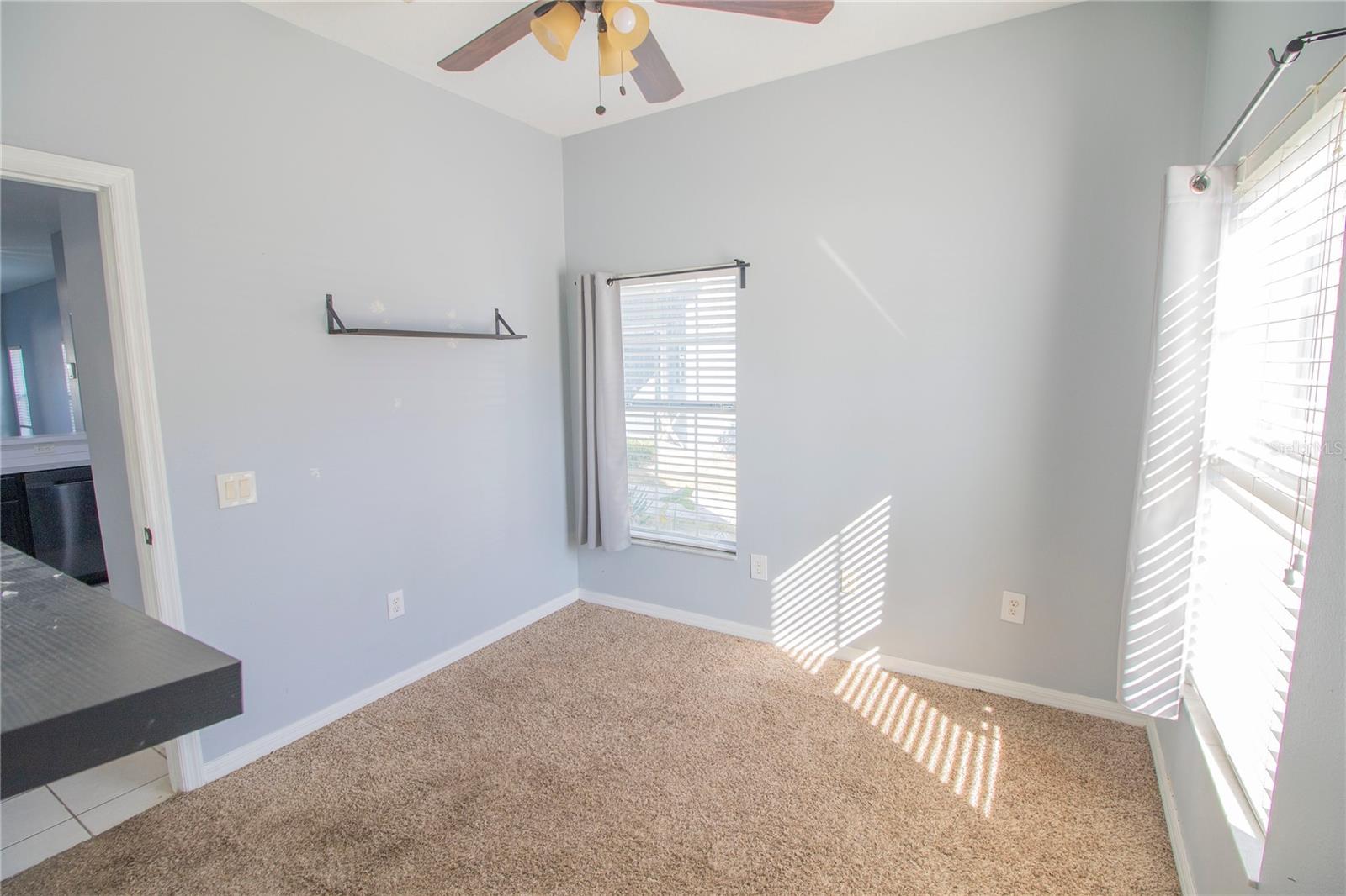 KINGS LAKE TWNHMS - Residential Lease