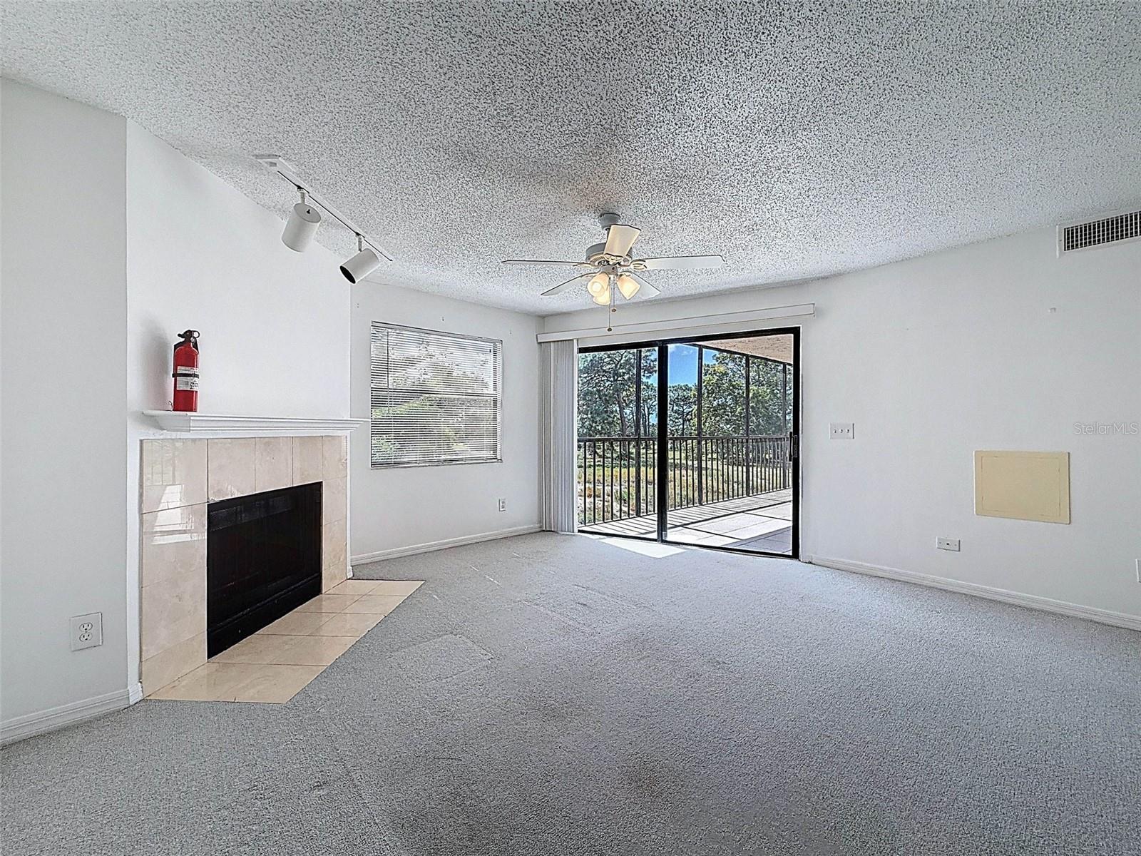 GULF FRONT LAGOON CONDO - Residential