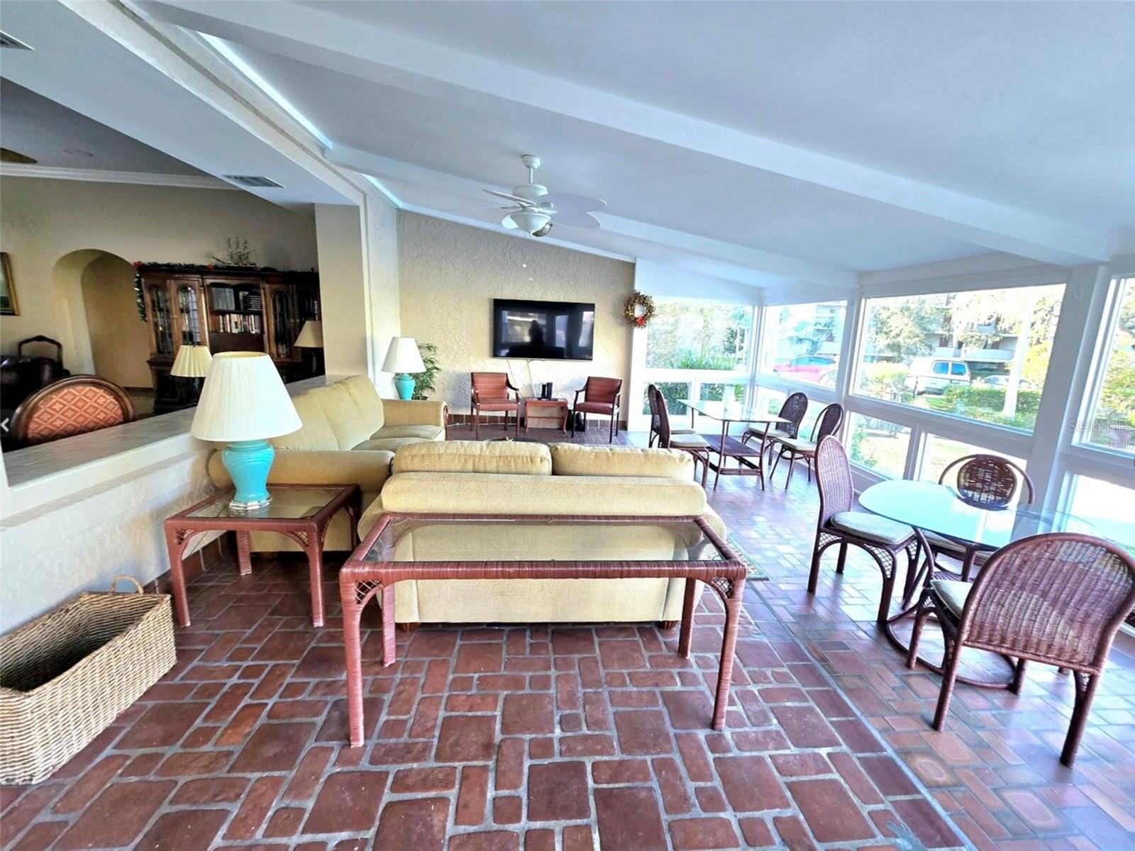 GULF FRONT LAGOON CONDO - Residential