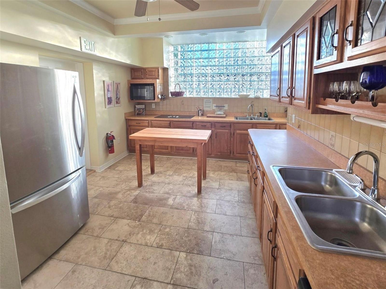 GULF FRONT LAGOON CONDO - Residential