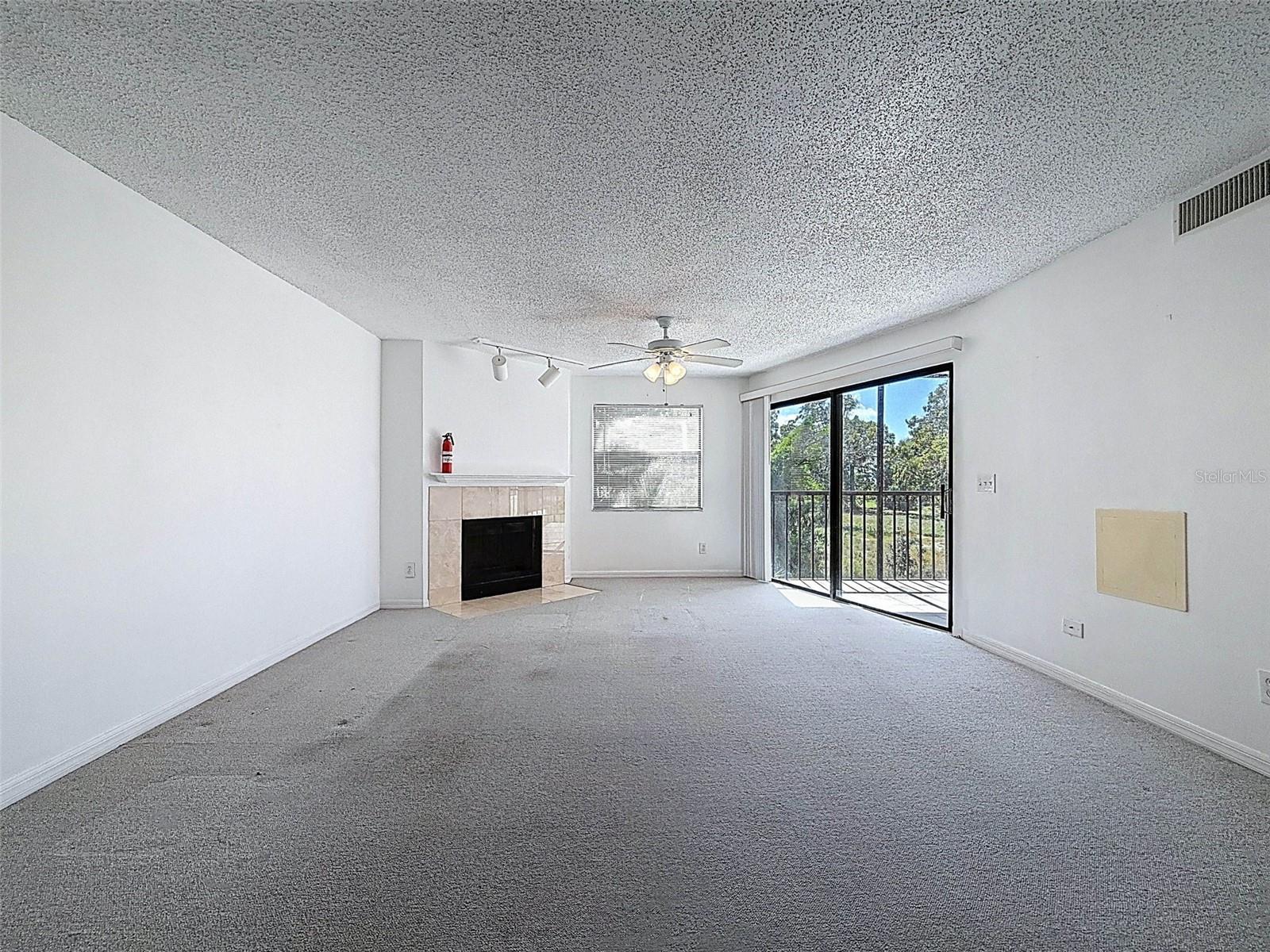 GULF FRONT LAGOON CONDO - Residential