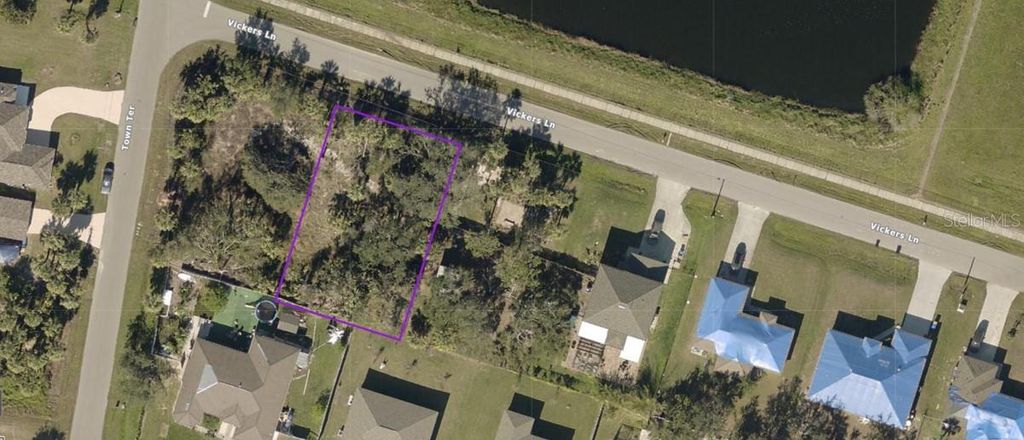 Photo of 22 Vickers Lane, North Port, FL 34286 (MLS # C7517983)
