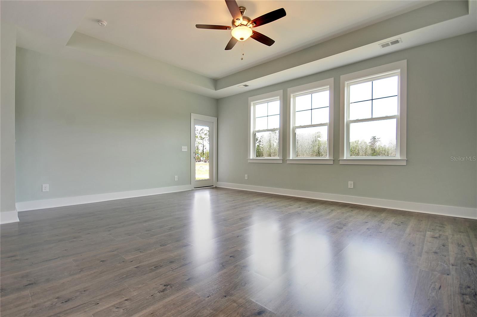 04 FAIRWAYS - Residential