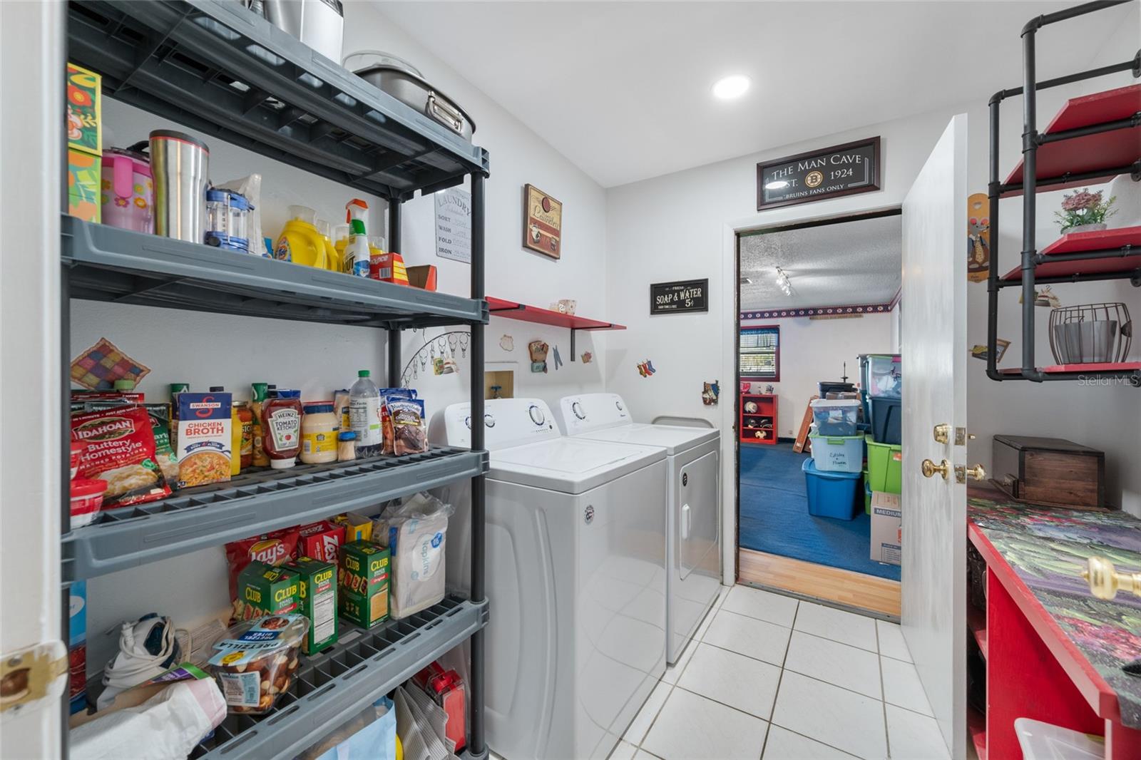 EAGLE CHASE - Residential