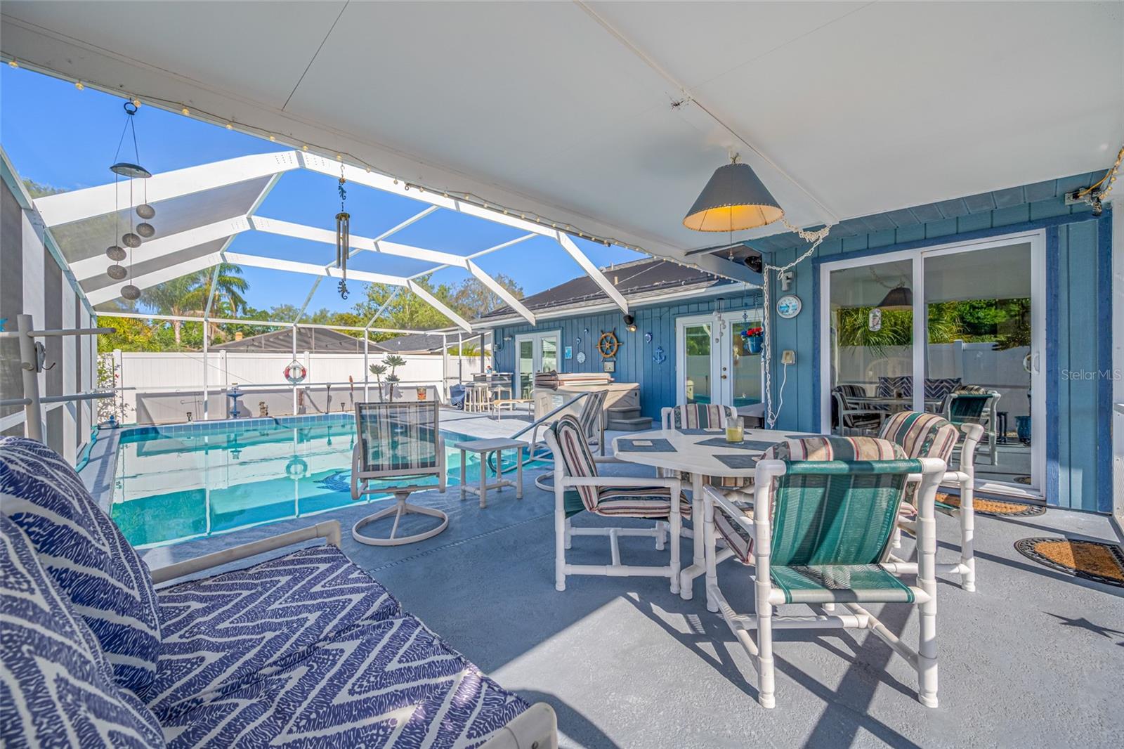 EAGLE CHASE - Residential