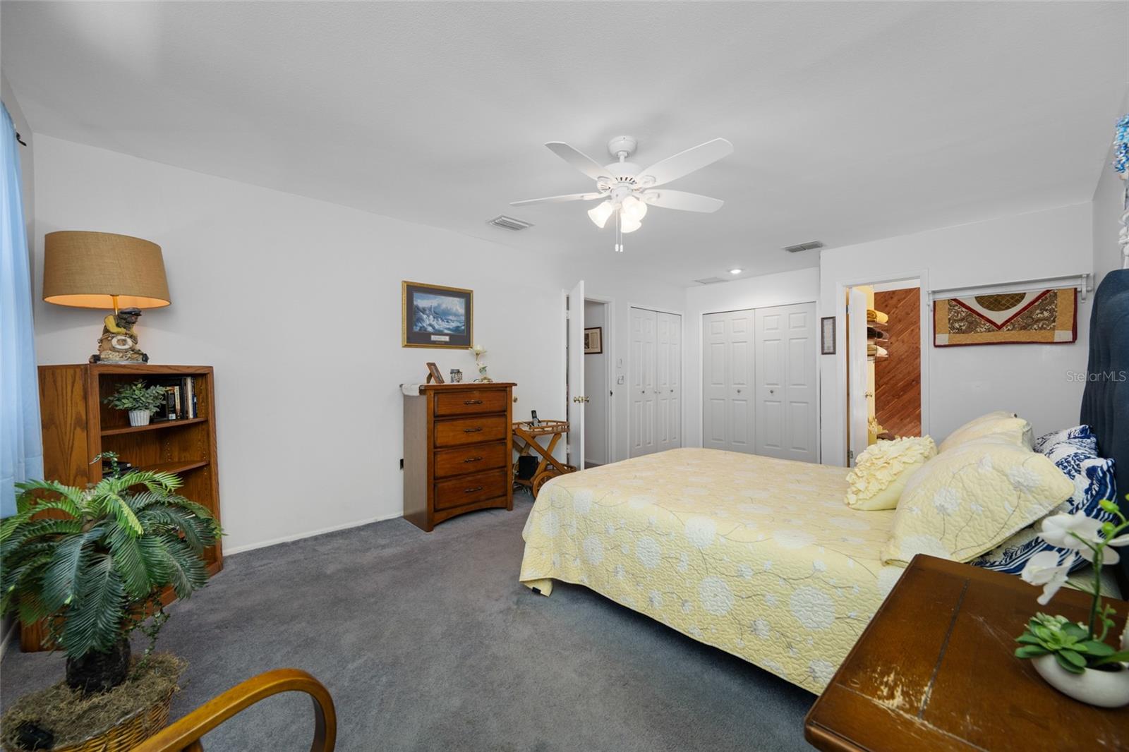 EAGLE CHASE - Residential