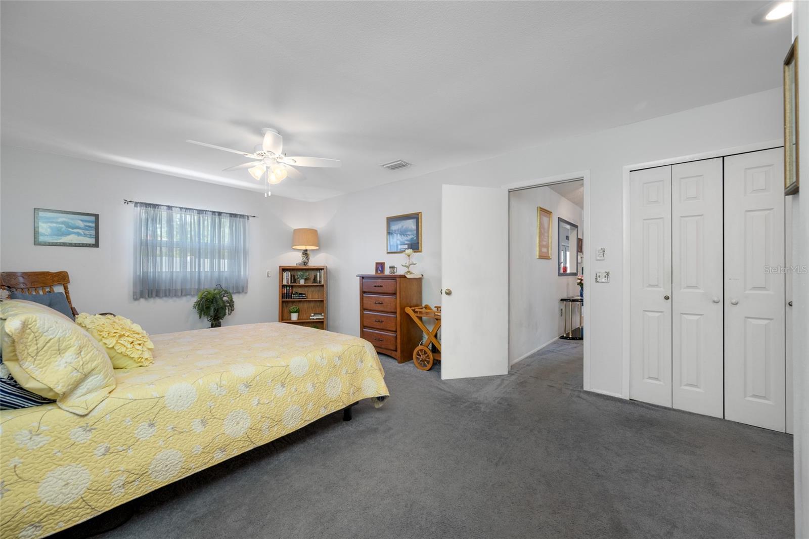 EAGLE CHASE - Residential