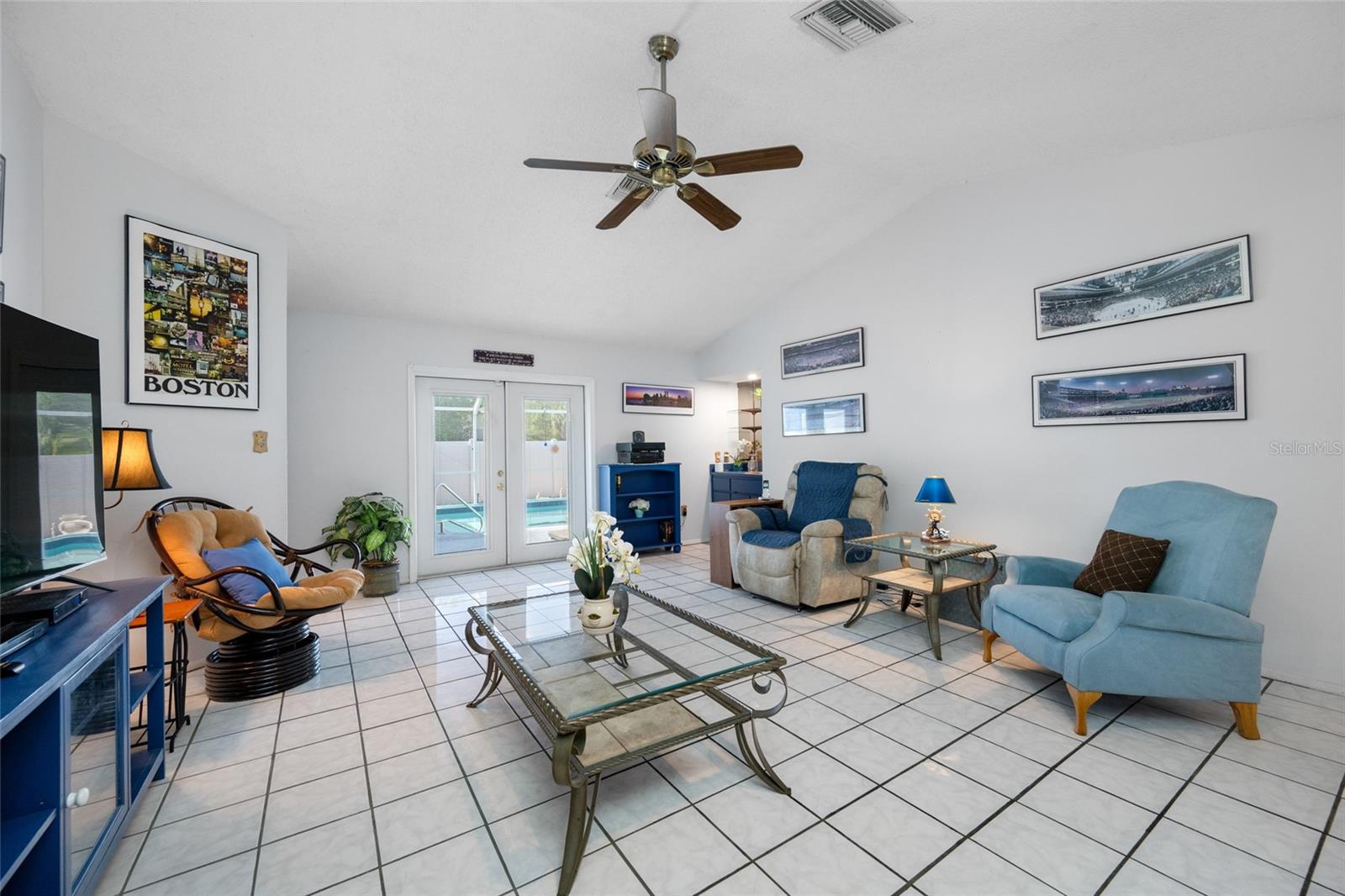 EAGLE CHASE - Residential