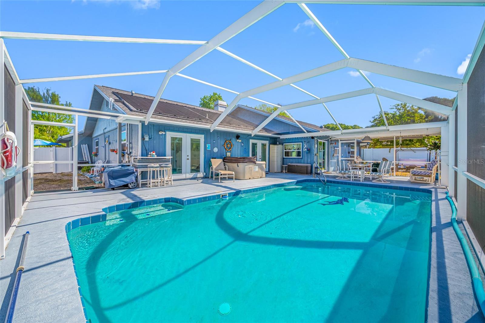 EAGLE CHASE - Residential