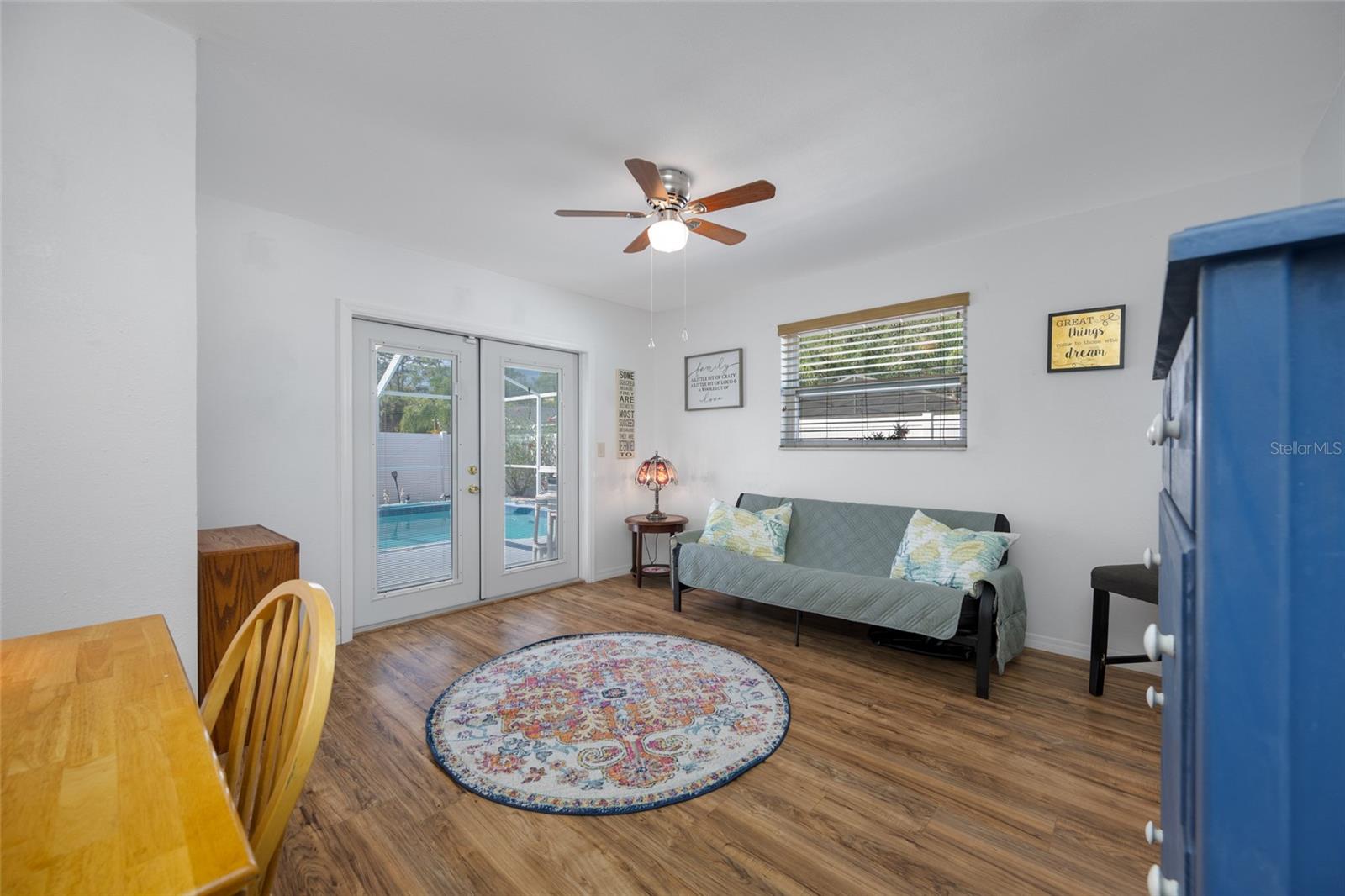 EAGLE CHASE - Residential