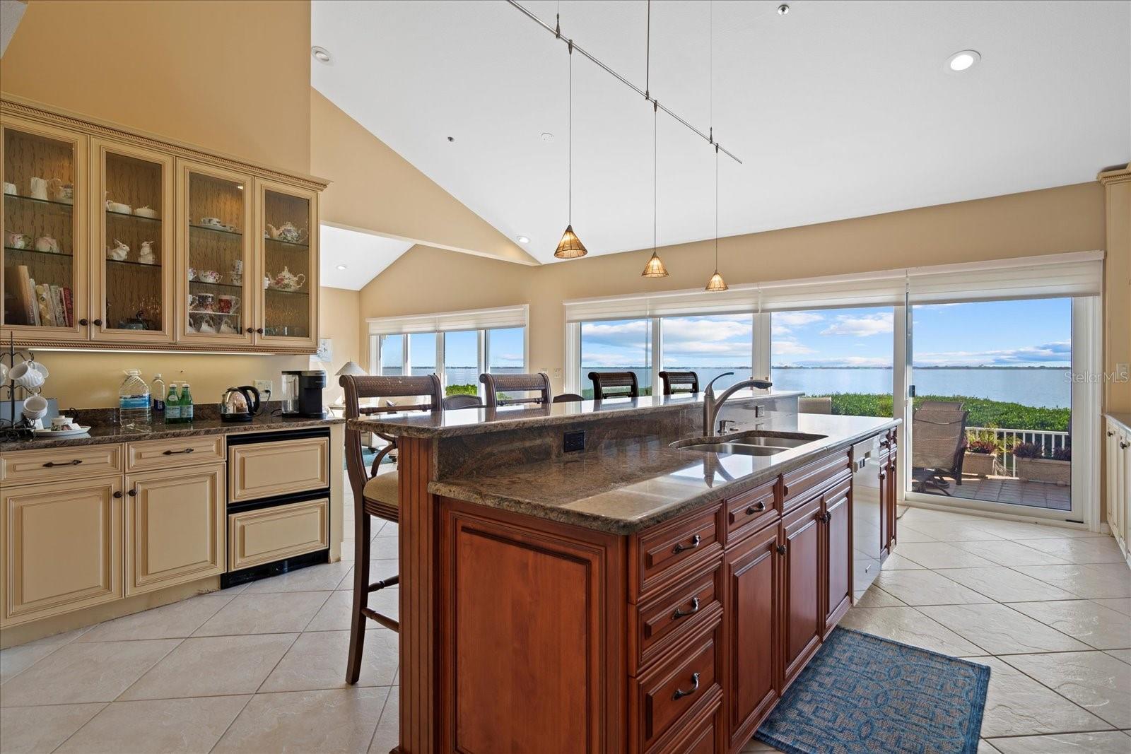 HARBOUR COURT - Residential Lease