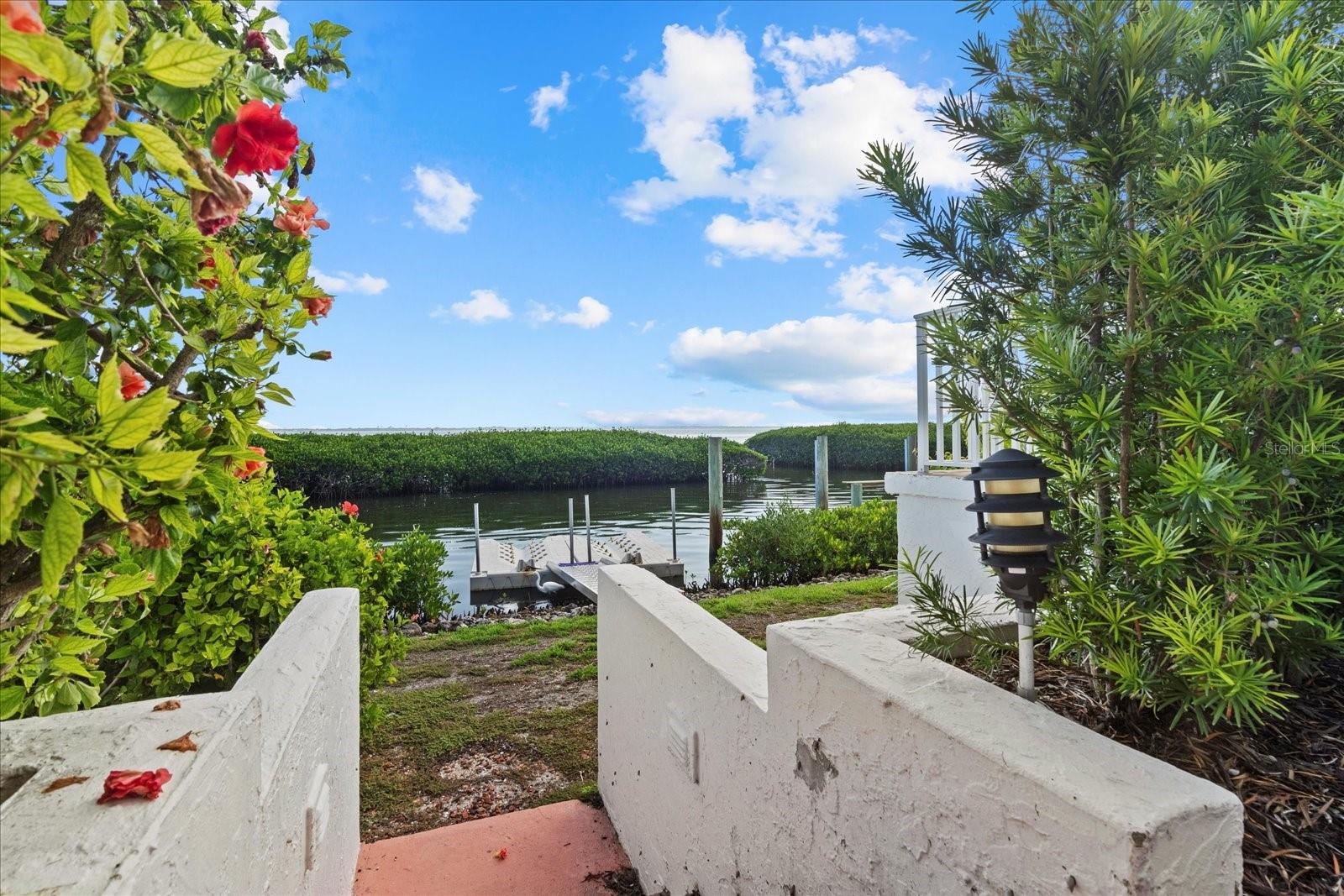 2254 HARBOUR COURT DRIVE