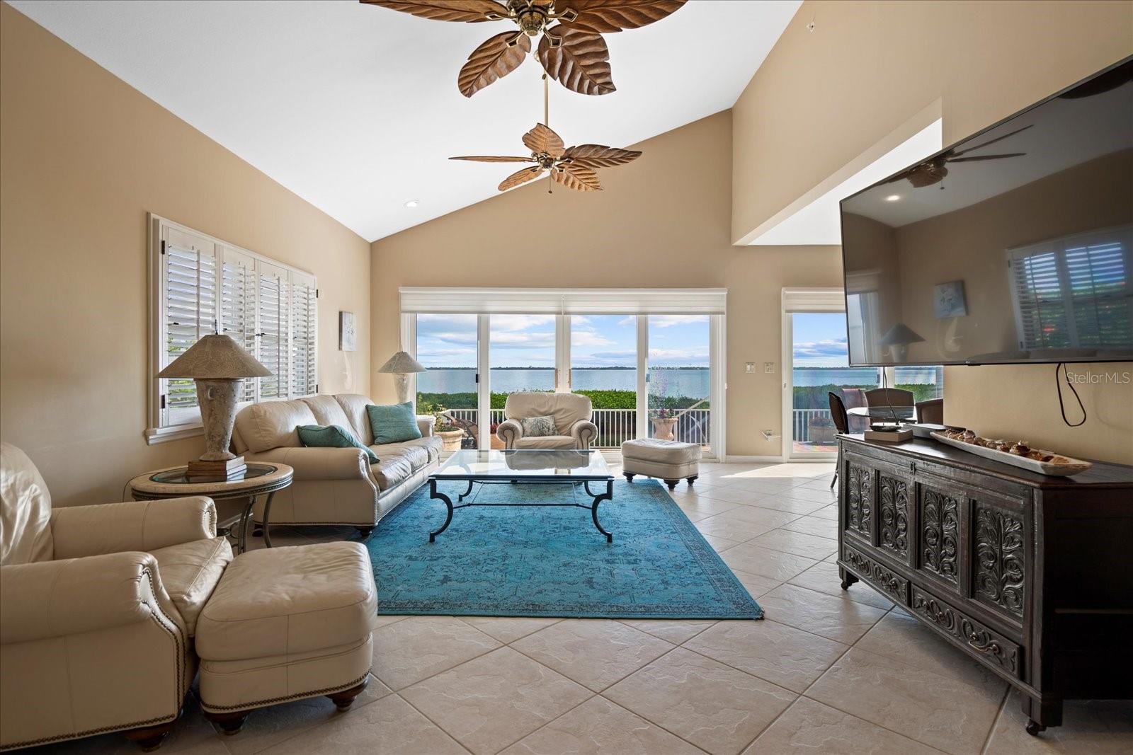 HARBOUR COURT - Residential Lease