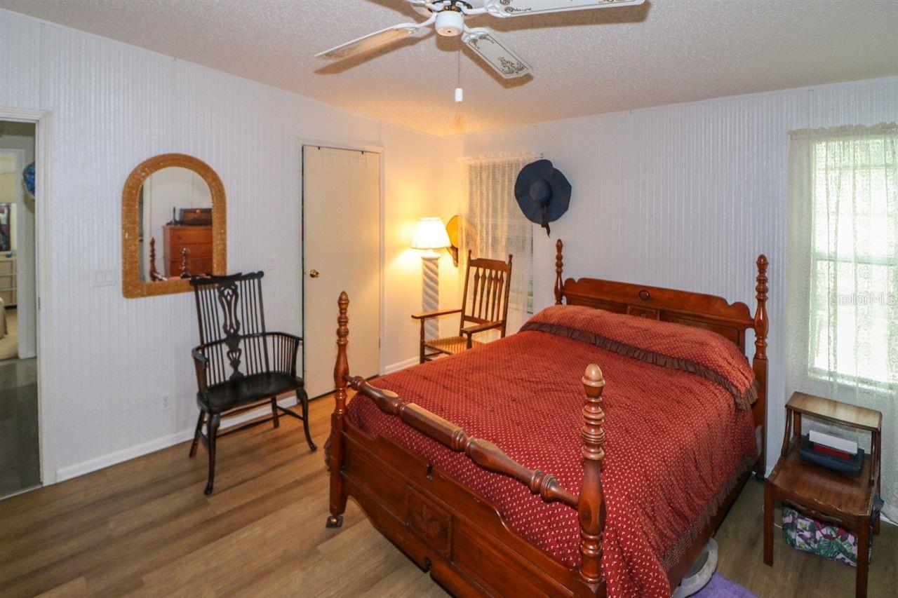 LAKEWOOD VILLAGE - Residential