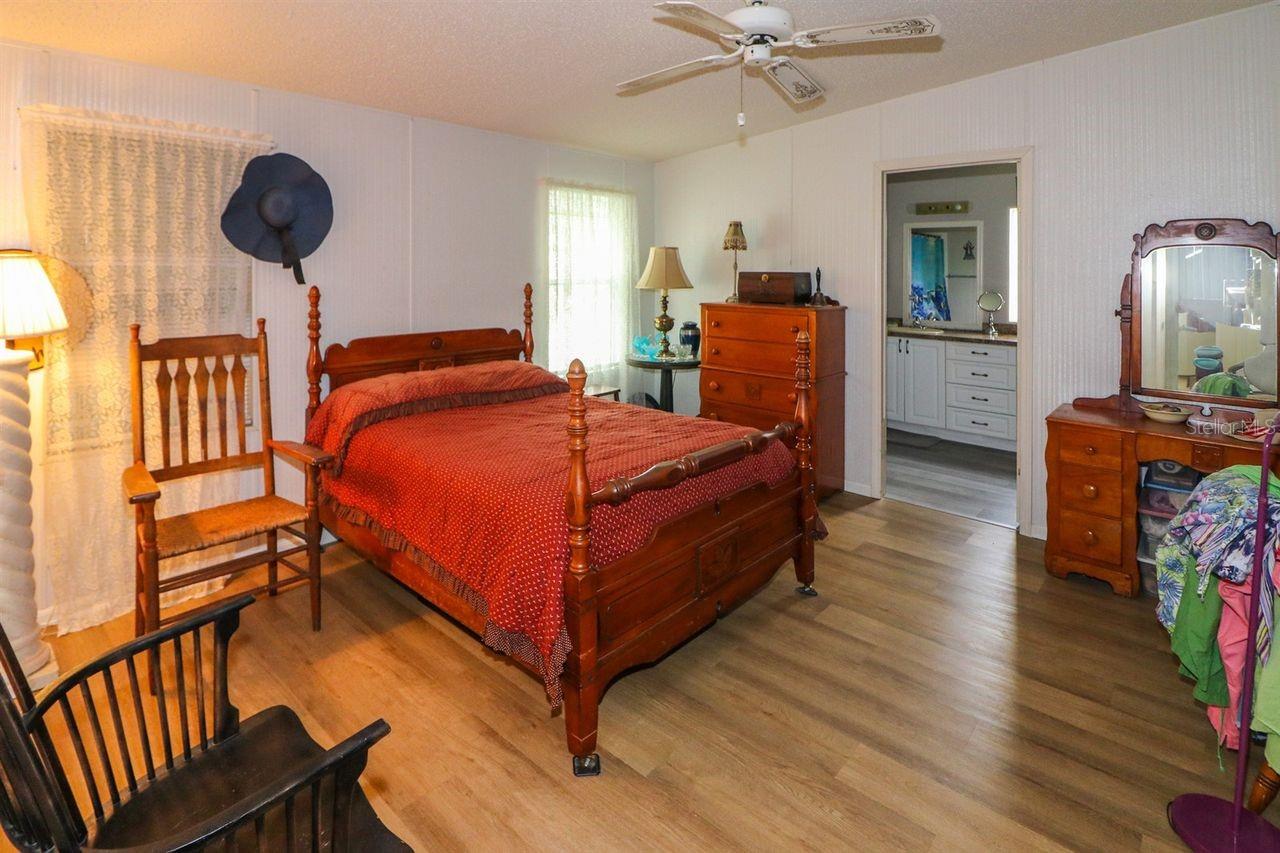 LAKEWOOD VILLAGE - Residential