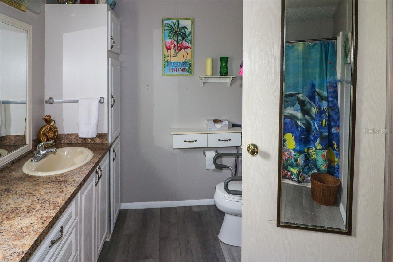 LAKEWOOD VILLAGE - Residential