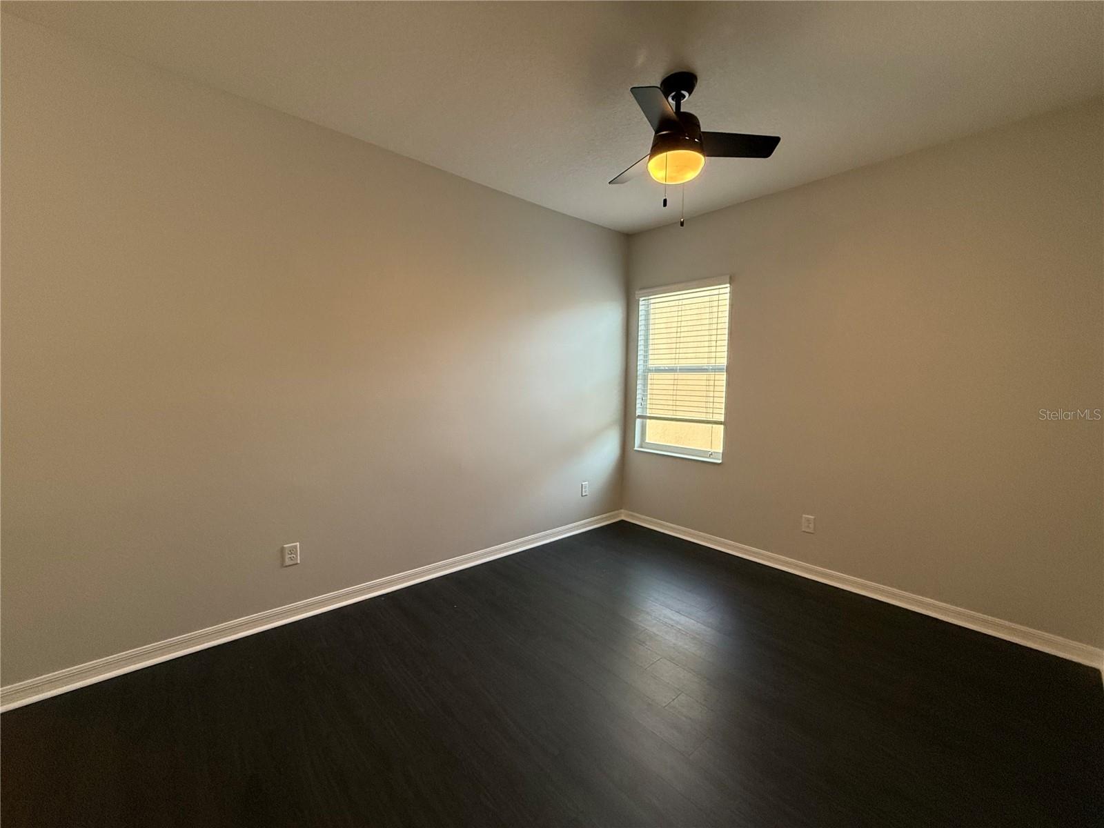 AMBERGATE - Residential Lease