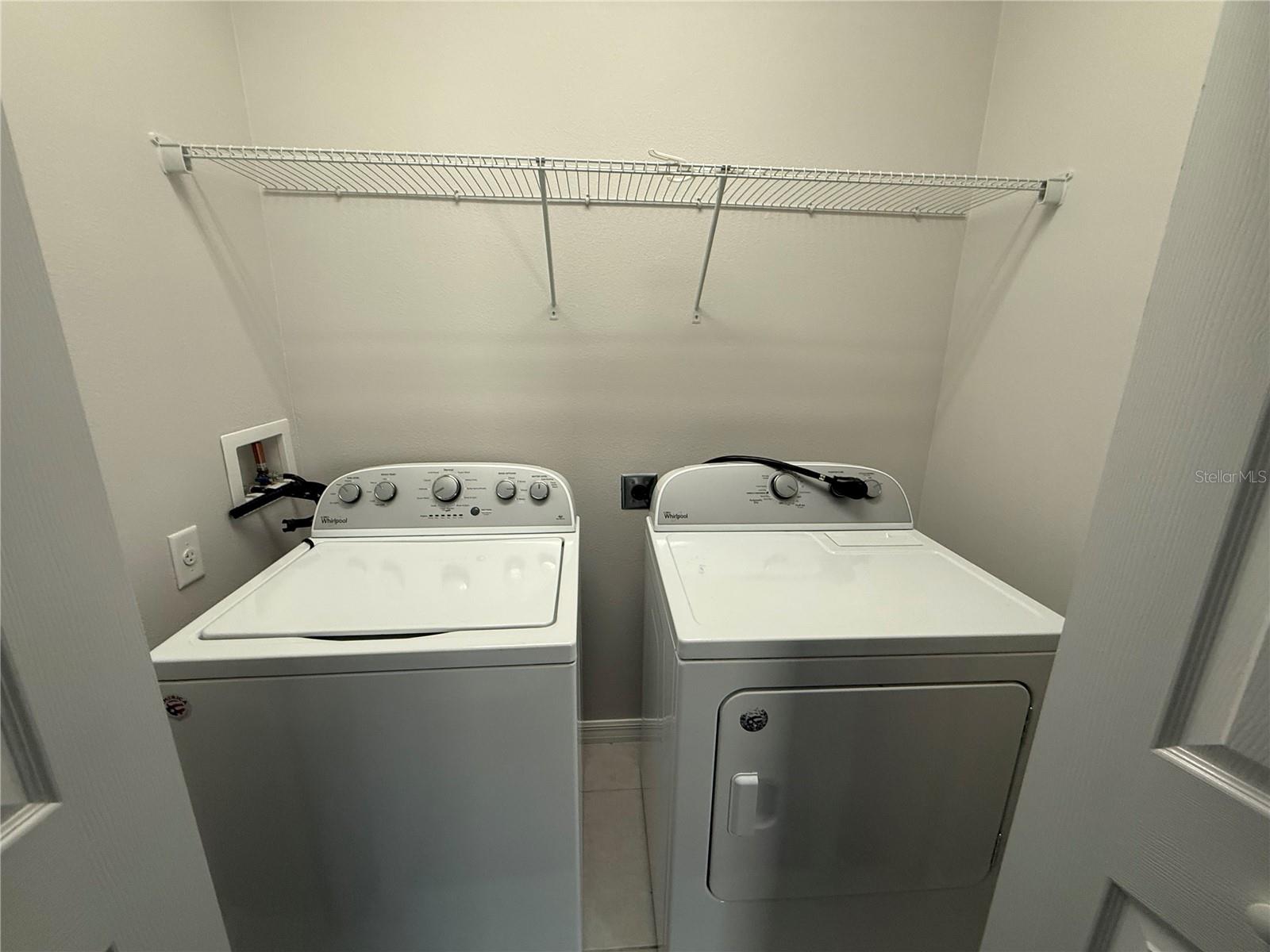 AMBERGATE - Residential Lease