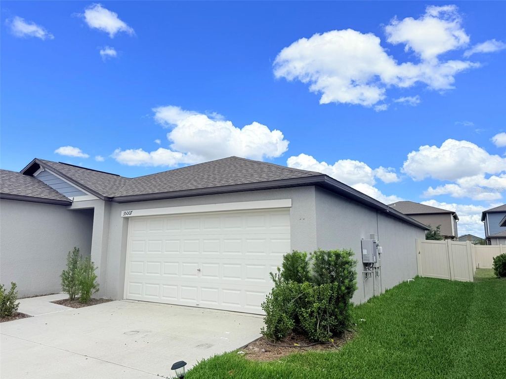 Photo of 35007 Brackett Bend, Zephyrhills, FL 33541 (MLS # TB8489570)