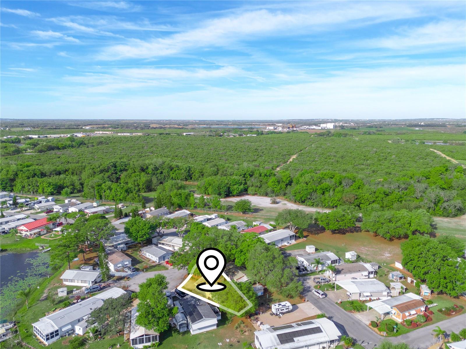 SADDLEBAG LAKE - Residential