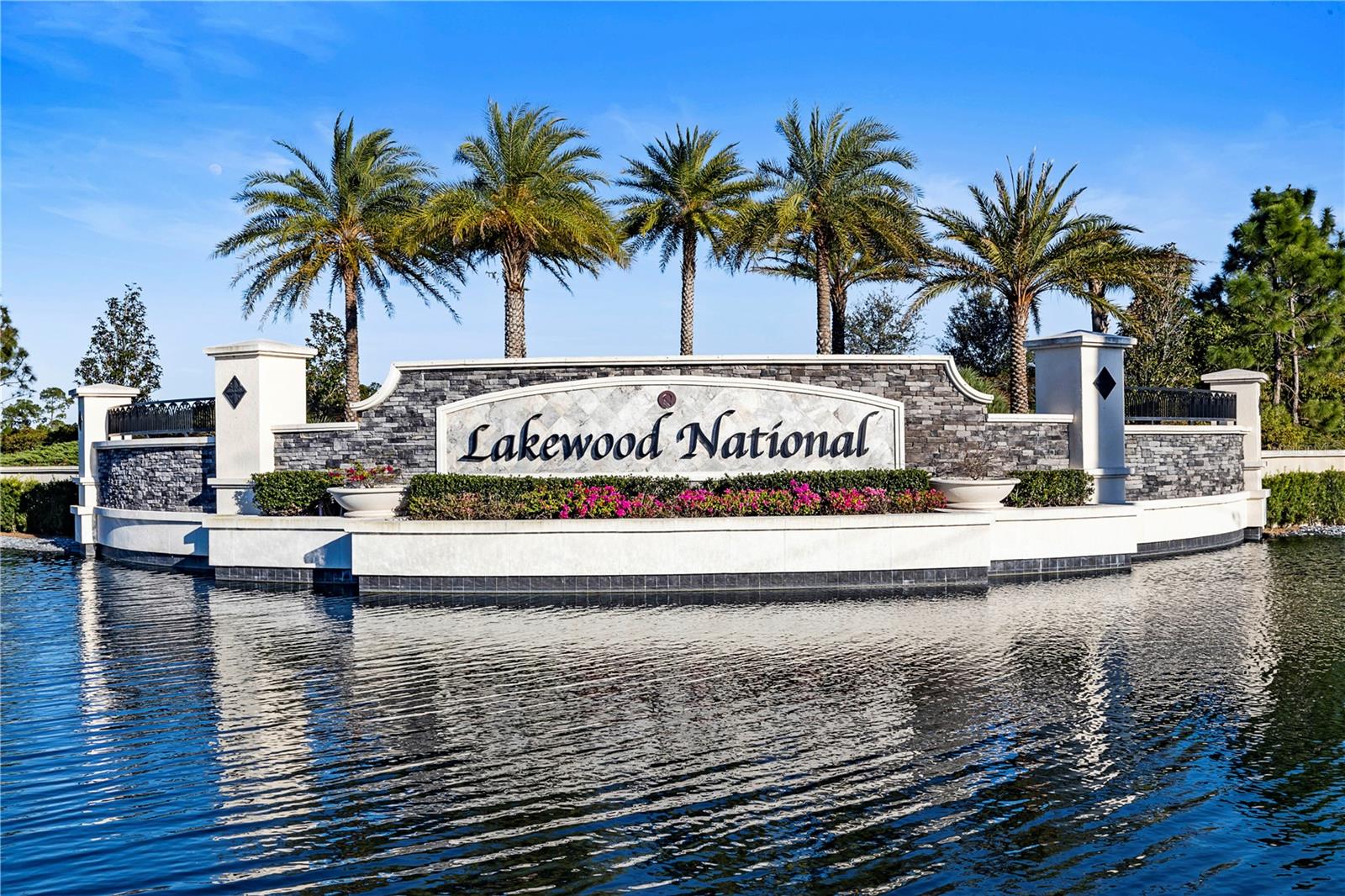 VERANDA I AT LAKEWOOD NATIONAL PH 5 - Residential Lease