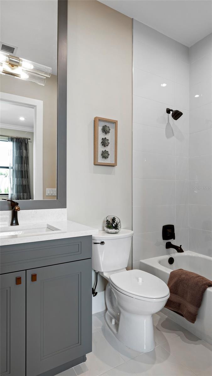 CRESSWIND AT LAKE HARRIS - Residential