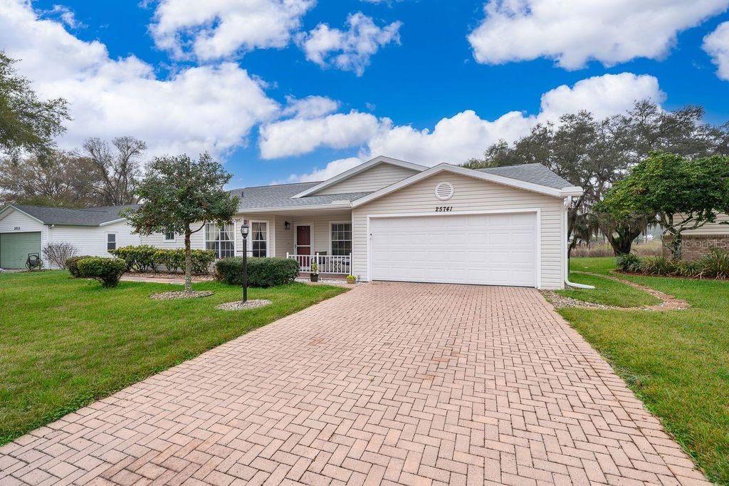 Photo of 25741 Belle Helene, Leesburg, FL 34748 (MLS # S5144825)