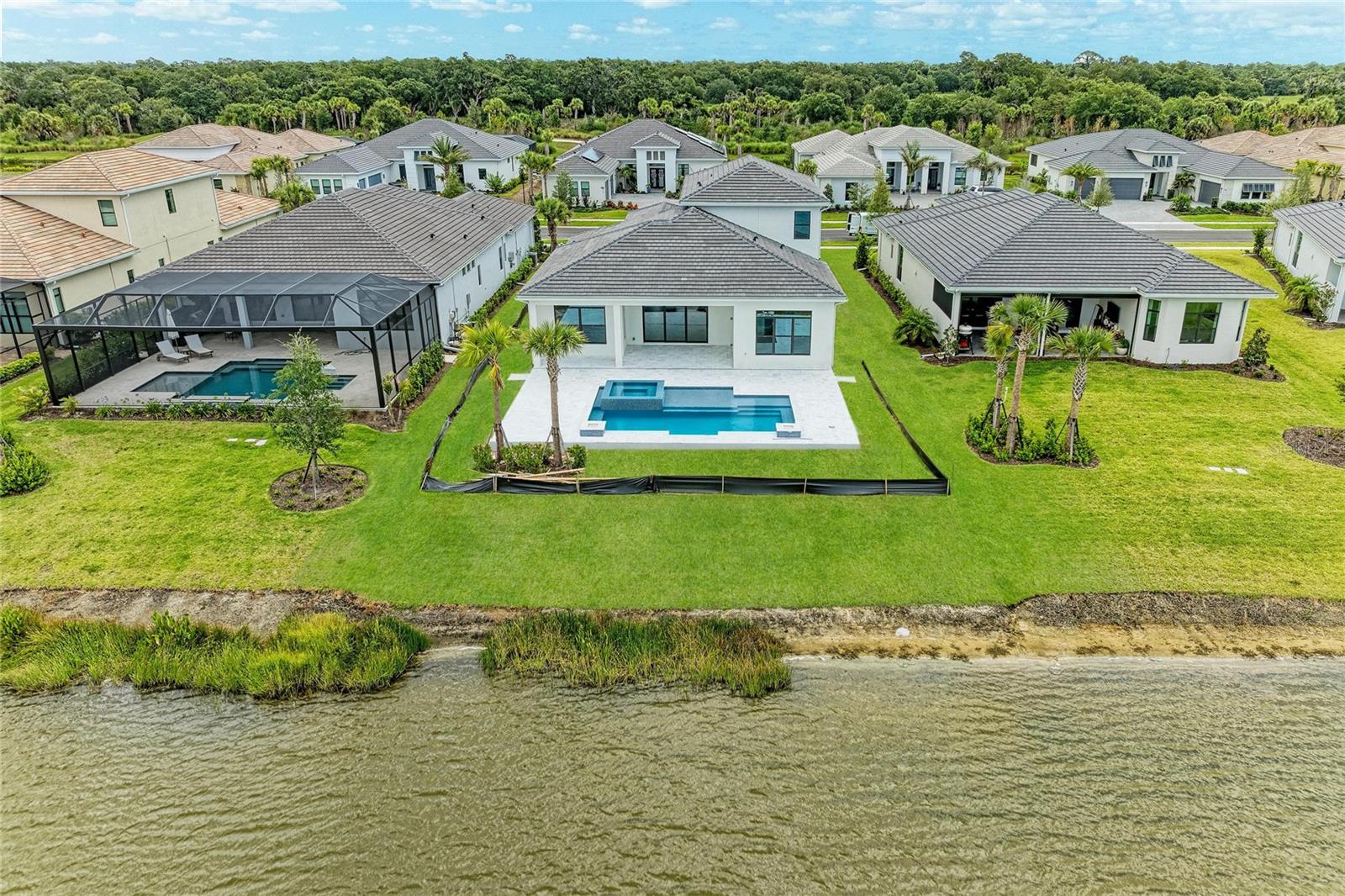 4517 MONDRIAN COURT