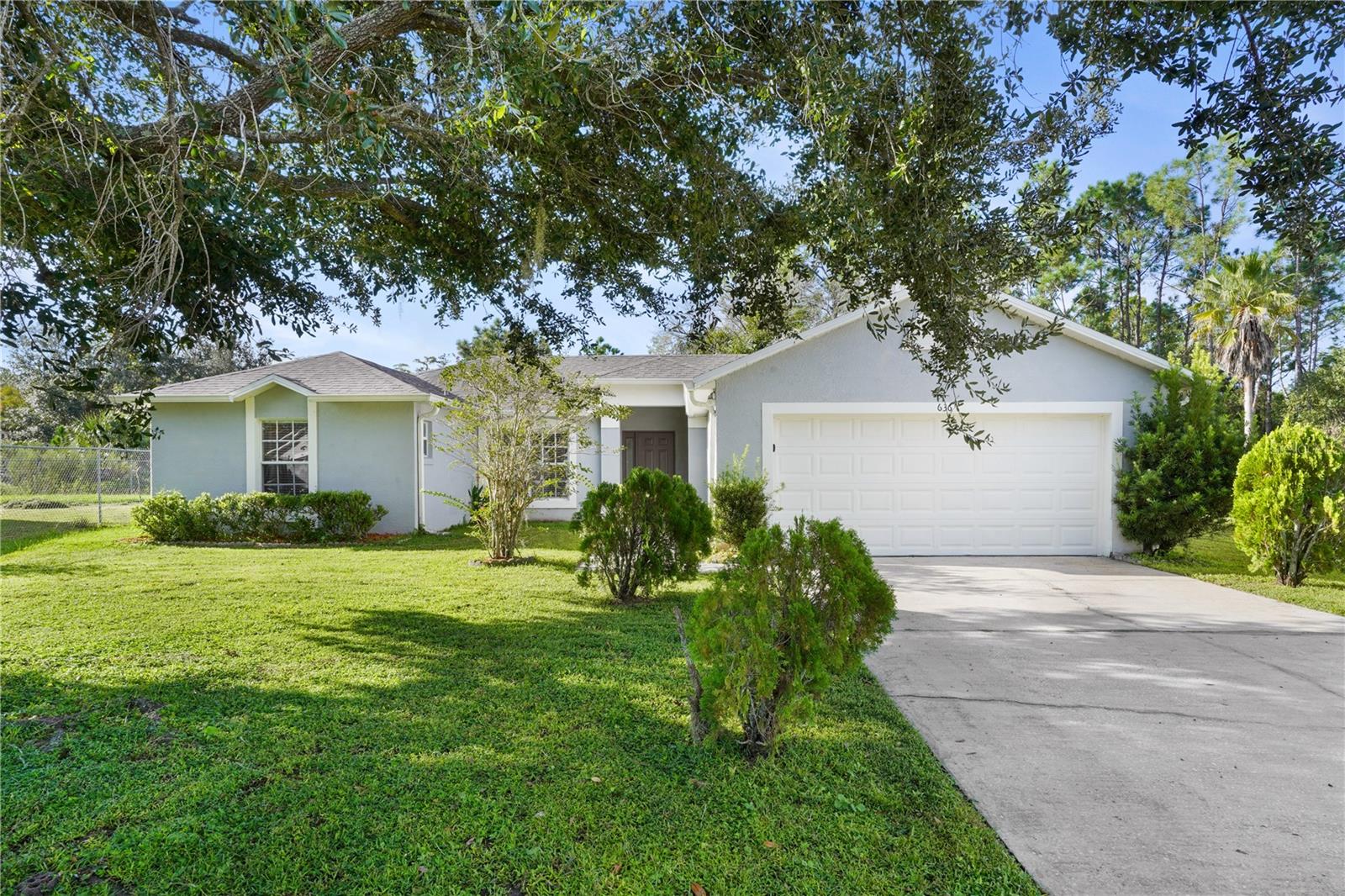 636 REGENCY WAY