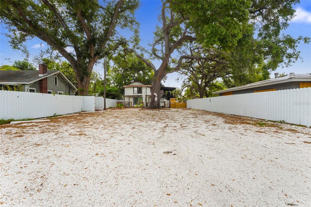 Photo of 1419 18th Street W #W, Bradenton, FL 34205 (MLS # A4691851)