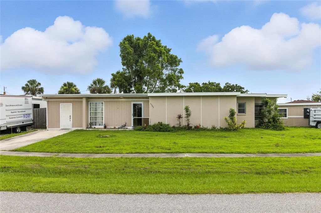 Photo of 6382 Talbot St, North Port, FL 34287 (MLS # A4659829)