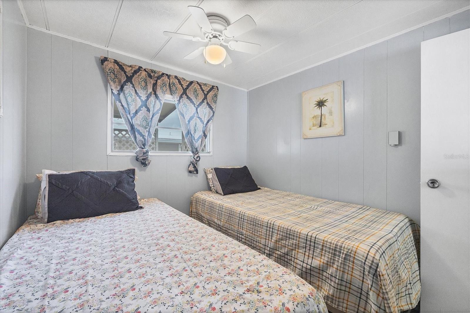 TIDEVUE/DE SOTO COMMUNITY UNIT ONE - Residential