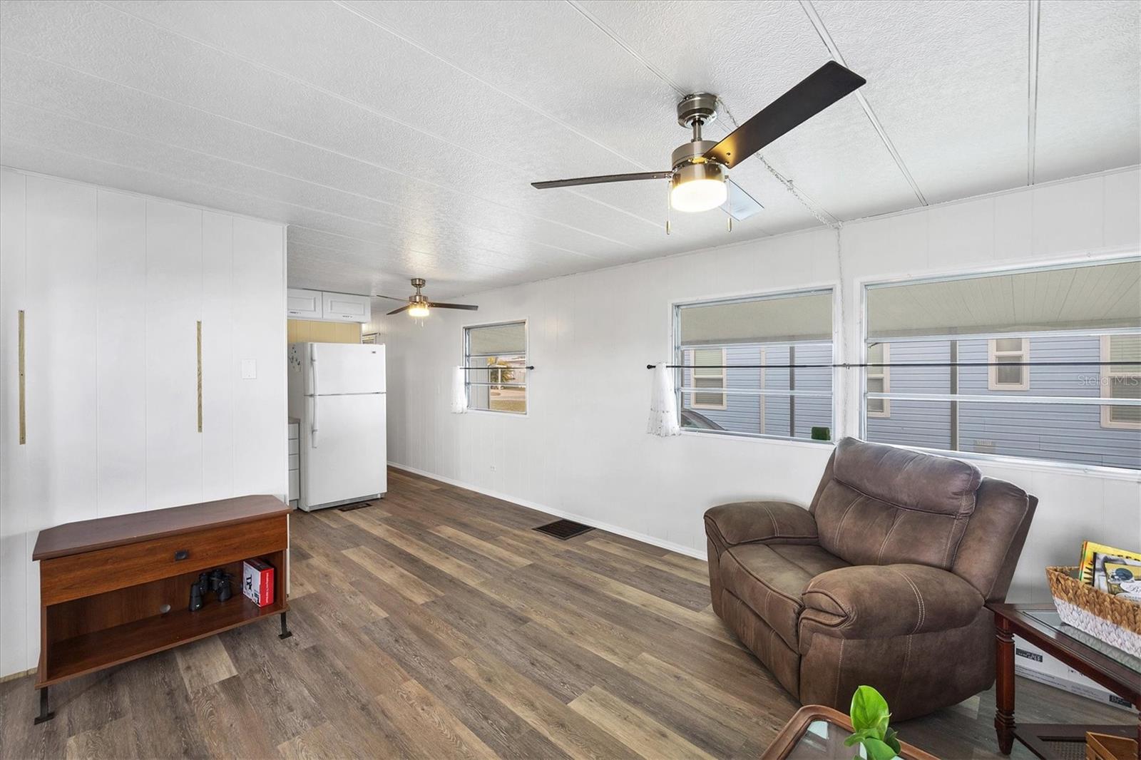 TIDEVUE/DE SOTO COMMUNITY UNIT ONE - Residential