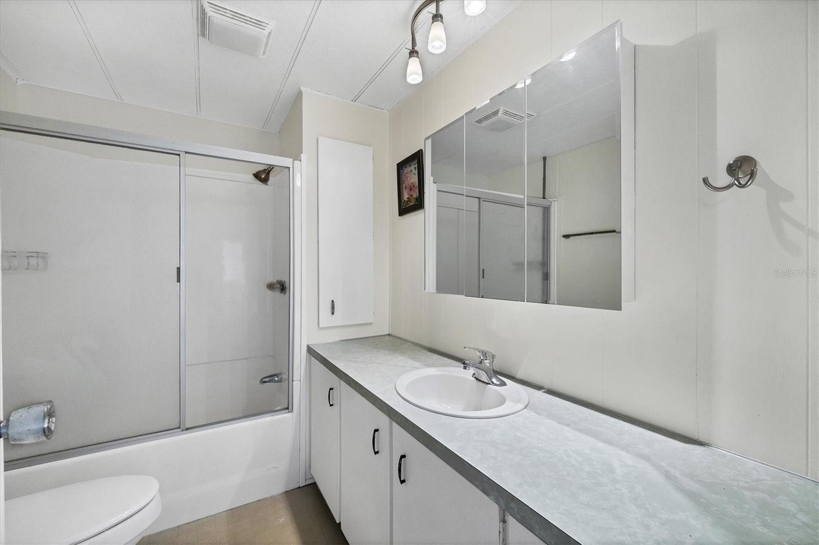 TIDEVUE/DE SOTO COMMUNITY UNIT ONE - Residential